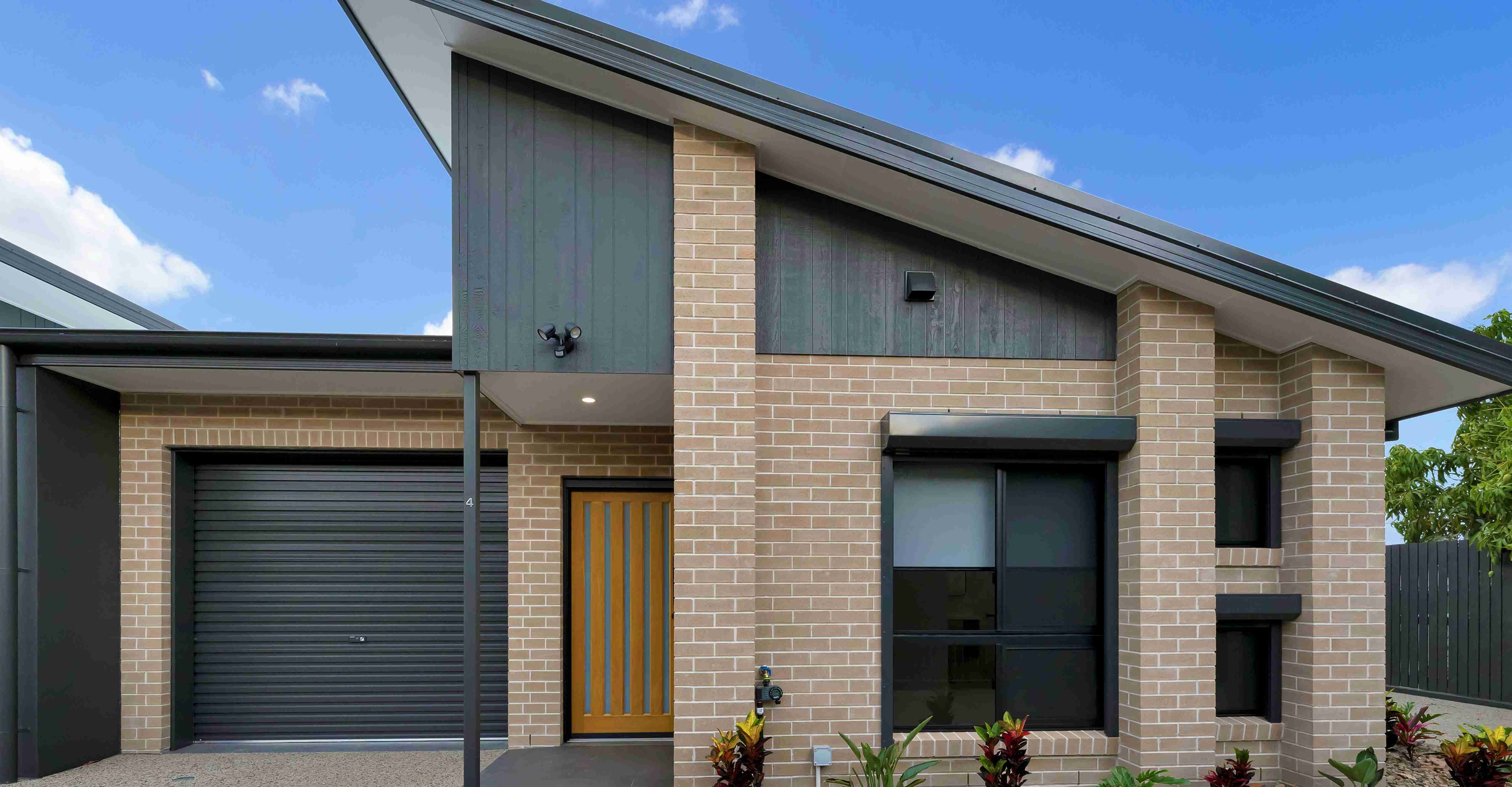 The Yaringa Units, Lowcock Builders Bowen QLD 4805.